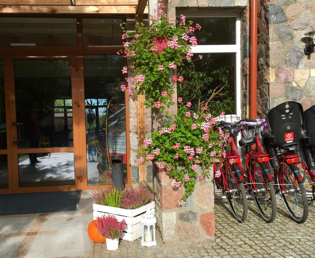 Hotel Albatros Serwy Eksteriør bilde